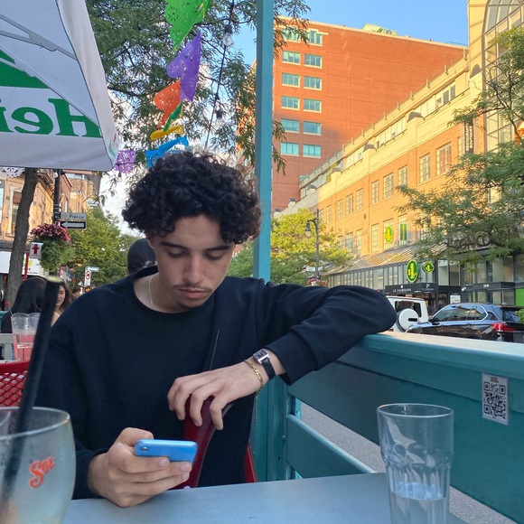 Meet your Posher, Fa - Picture 1 of 1